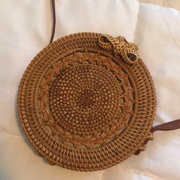 Bali Woven Bag - Picture 2 of 4